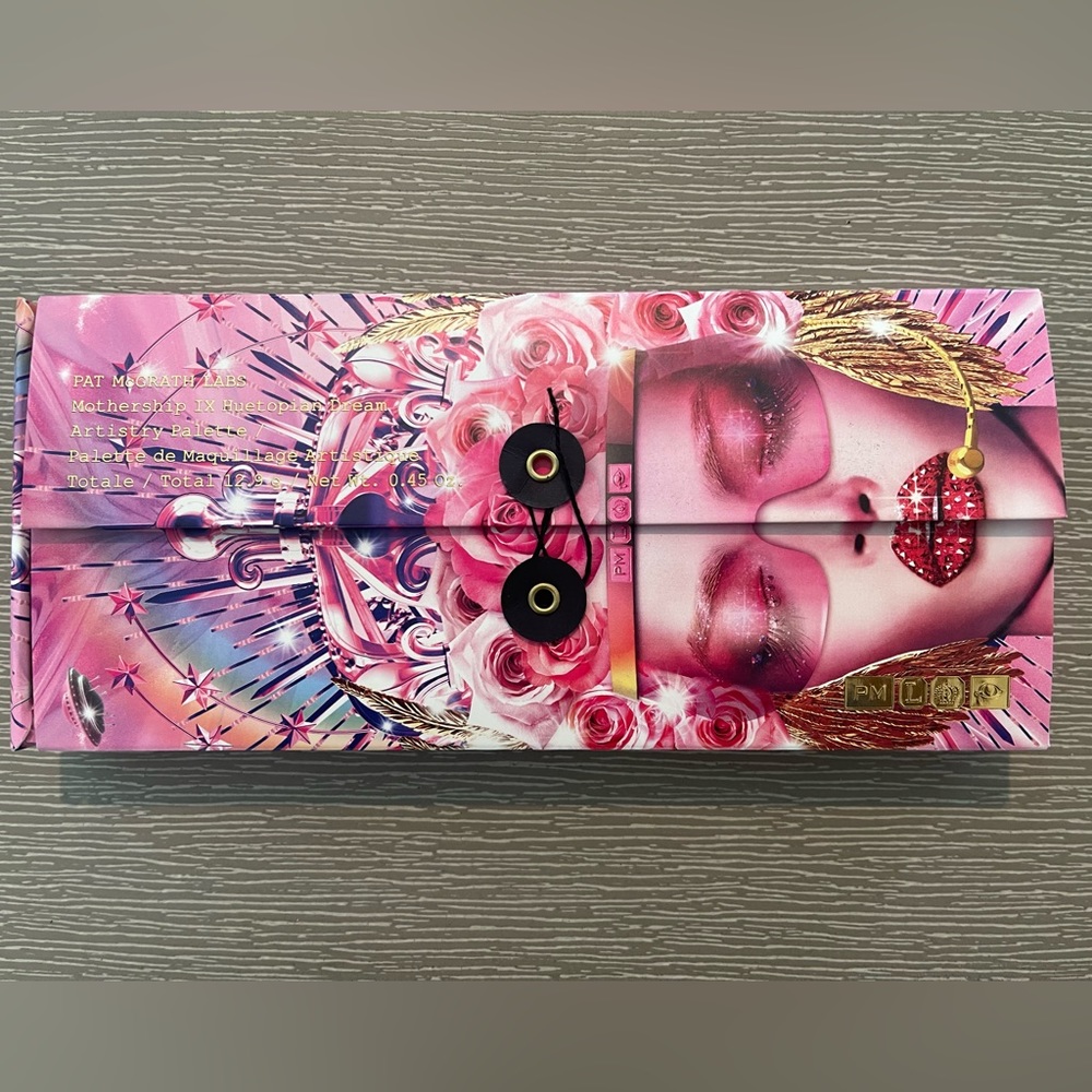 Pat McGrath Mothership IX Huetopian Dream eyeshadow palette